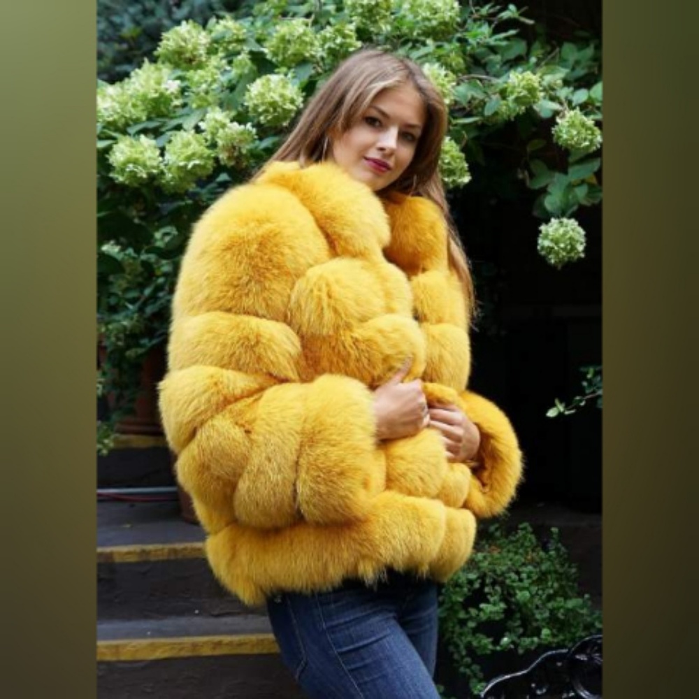 Yellow Fox Fur Jacket - Picture 4 of 5